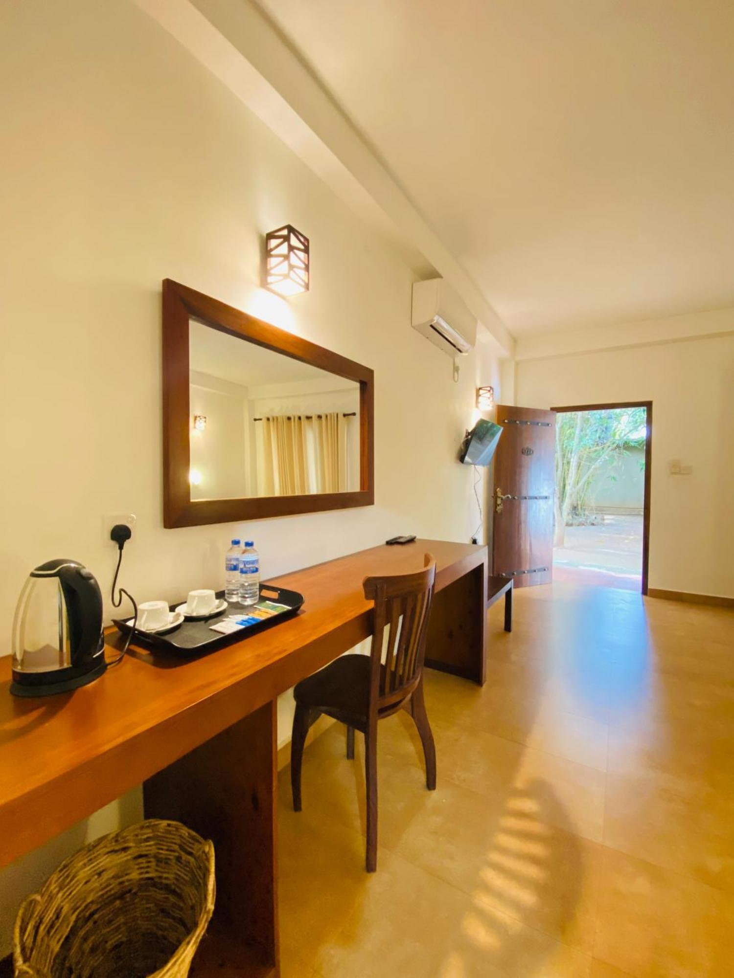 Tropicara Resort Sigirija Zewnętrze zdjęcie